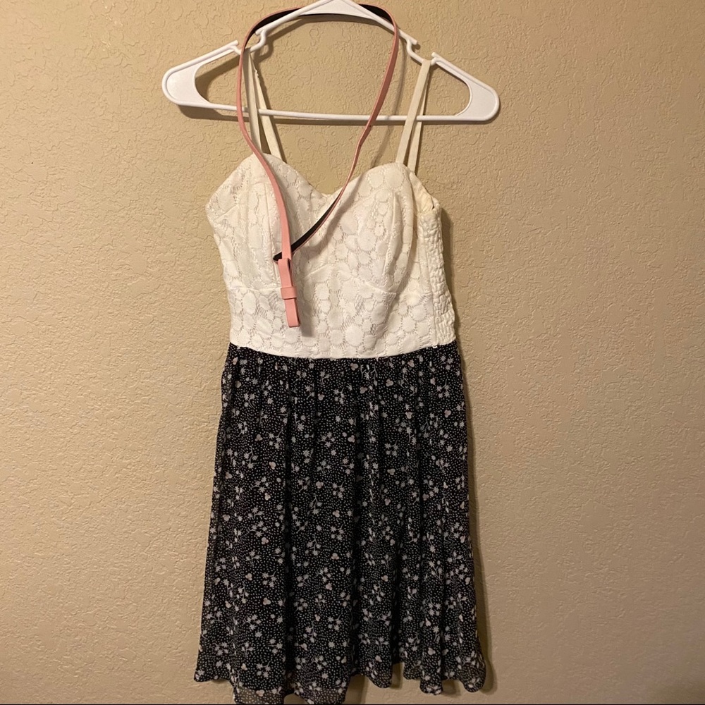 💙Black and White Minnie Mouse Dress